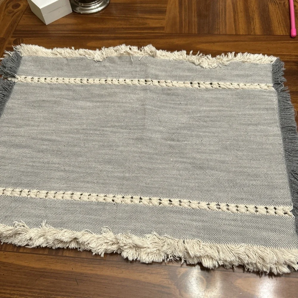 Lot 4 Table Placemats Gray‎ & Ivory